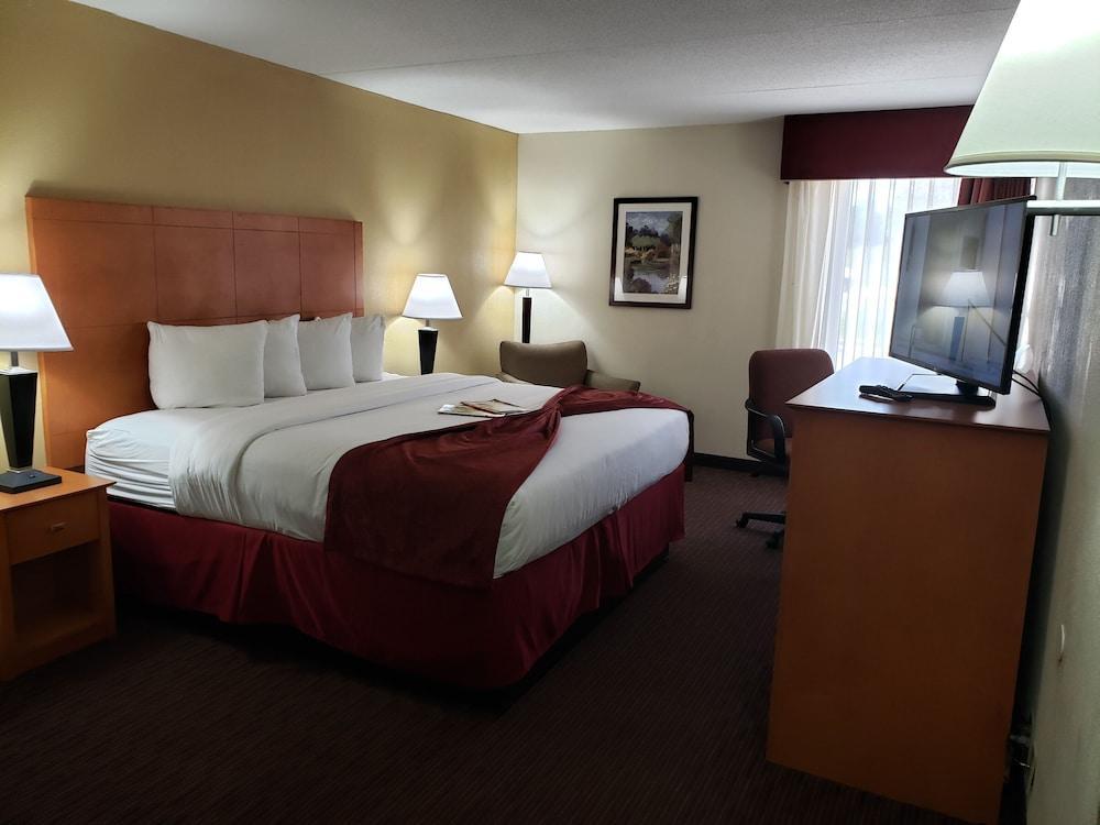 Baymont By Wyndham Southfield/Detroit Otel Dış mekan fotoğraf