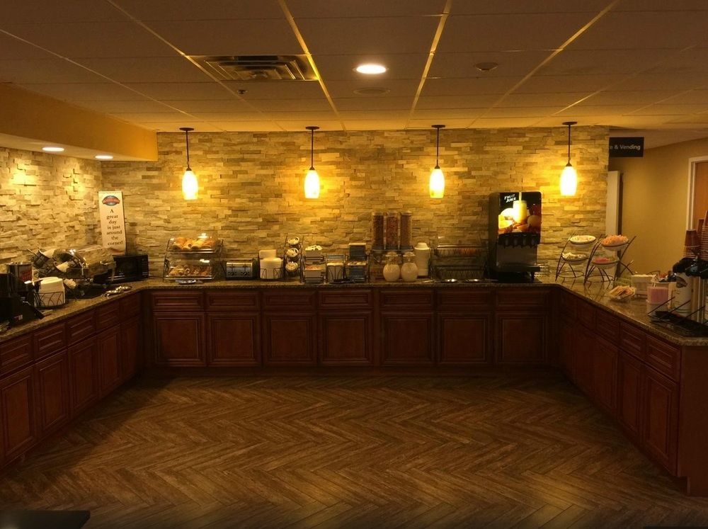 Baymont By Wyndham Southfield/Detroit Otel Dış mekan fotoğraf